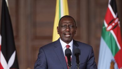 Ruto كينيا: روتو يعلن عن تشكيلة حكومته التي تضم 10 وزراء منهم 4 معارضة