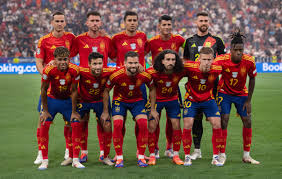 تعرف علي تشكيلة منتخب إسبانيا ومنتخب إنجلترا في نهائي بطولة اليورو 2024 1 منتخب إسبانيا