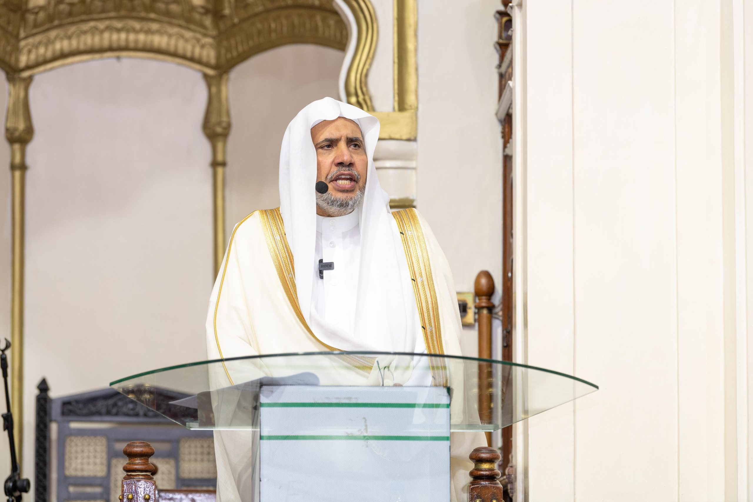 بحضور عشرات الآلاف من مسلمي كينيا: « العيسى» خطيبًا للجمعة على منبر أكبر جوامع نيروبي 1 IMG 20240816 WA0009 scaled بحضور عشرات الآلاف من مسلمي كينيا: « العيسى» خطيبًا للجمعة على منبر أكبر جوامع نيروبي