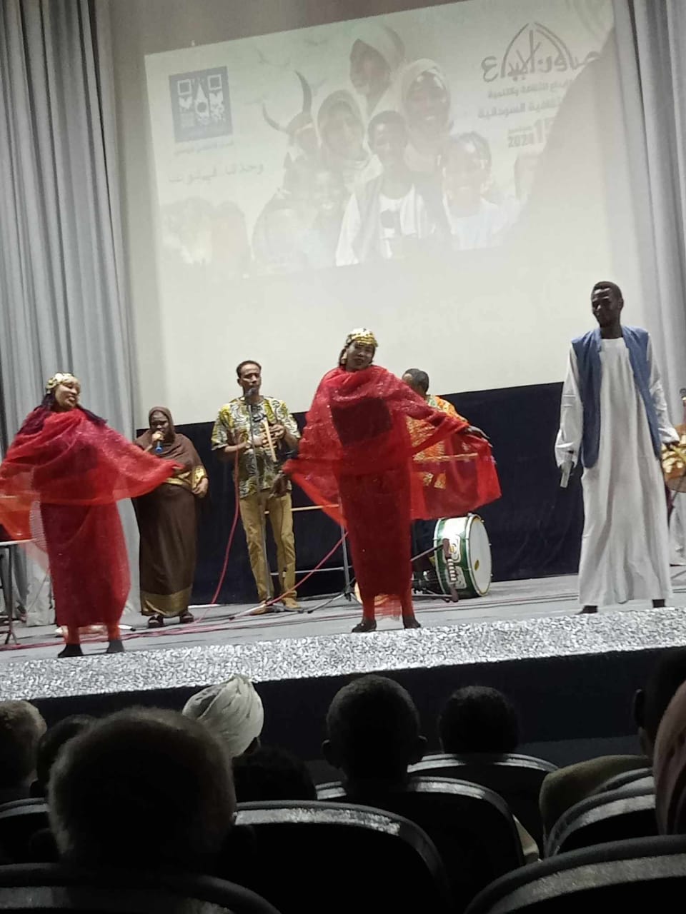 وحدتنا في تنوعنا.. ليلة سودانية حاشدة في البيت الروسي بالقاهرة 1 IMG 20240916 WA0051 وحدتنا في تنوعنا.. ليلة سودانية حاشدة في البيت الروسي بالقاهرة