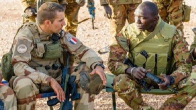 تشاد والسنغال .. خطوات بعيدا عن فرنسا : هل تواجه باريس انتكاسة جديدة في علاقاتها الإفريقية ؟ 10 2021 637718927815533728 553 تشاد والسنغال .. خطوات بعيدا عن فرنسا : هل تواجه باريس انتكاسة جديدة في علاقاتها الإفريقية ؟