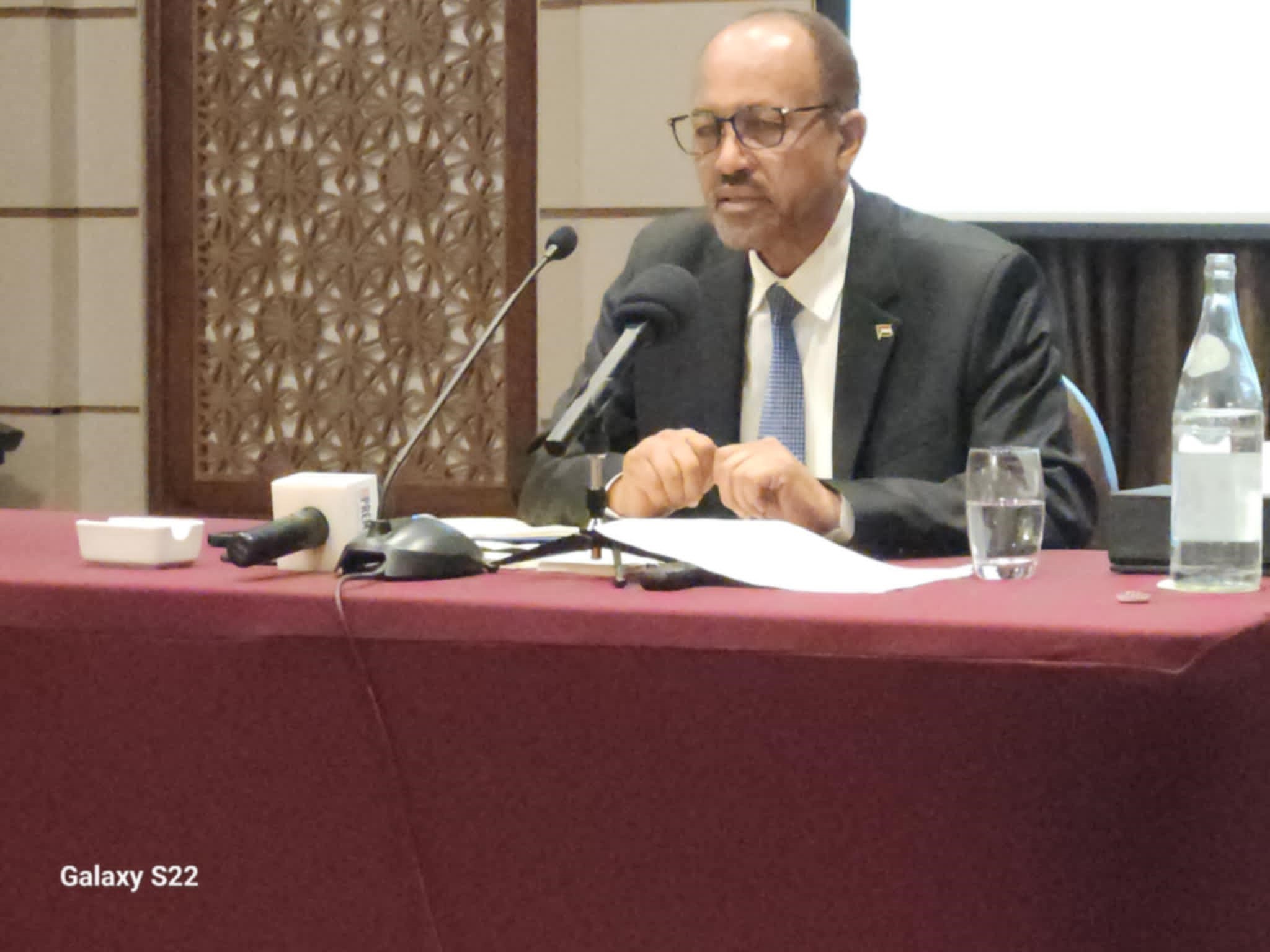 سفير السودان بتونس يطالب العالم بتصنيف "الدعم السريع" بالجماعات الارهابية.. و يؤكد أن لعنة الثروات الباطنية ومناجم الذهب تلاحق السودانيين 1 download سفير السودان بتونس يطالب العالم بتصنيف "الدعم السريع" بالجماعات الارهابية.. و يؤكد أن لعنة الثروات الباطنية ومناجم الذهب تلاحق السودانيين