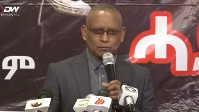 Debretsion gebremicael إثيوبيا، تيغراي: ديبريتسيون يطلق "نضالاً سلمياً" وسط مزاعم التجنيد استعدادًا للحرب 