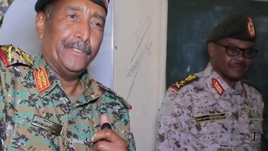 FB IMG 1733003479069 « البرهان » : لا نقاتل بدوافع سياسية أو انتماءات غير وطنية .. رئيس  « السيادي » سنسلم الشعب السوداني وطناً خالياً من الميليشيا و أعوانها