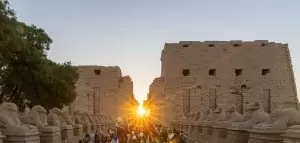 IMG 20241221 WA0014 الأقصر: إذانًا ببدء فصل الشتاء الشمس تتعامد على "قدس الأقداس" بمعبد آمون رع بالكرنك