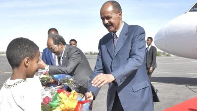 الرئيس الصومالي في إريتريا .. زيارة عنوانها الرئيسي الحفاظ علي الشركاء الإقليميين 2 IMG 20241225 WA0028 860x546 1 1 الرئيس الصومالي في إريتريا .. زيارة عنوانها الرئيسي الحفاظ علي الشركاء الإقليميين