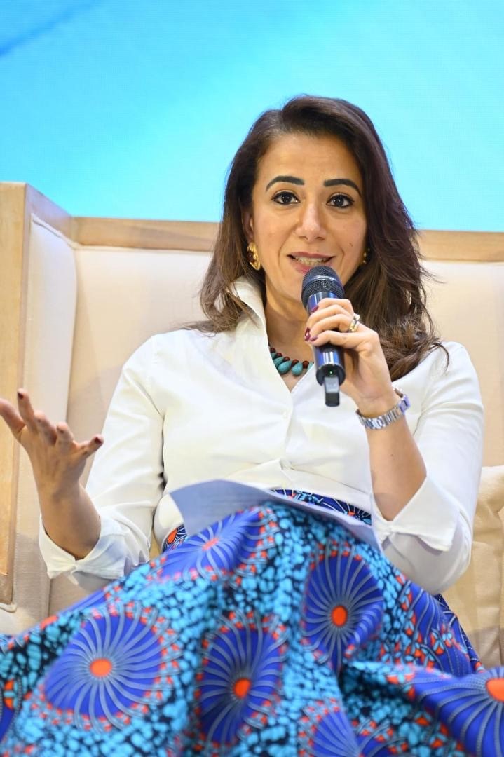 ٢٠٢٤١٢٢١ ١٣٣٧٣١ « الاقتصادية الدولية » تمنح الدكتورة حنان مرسي جائزة «الزمالة »