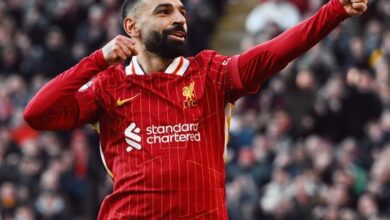 ليفربول يعزز صدارته للدوري الإنجليزي .. وصلاح يصل للهدف الـ 19 11 GiJmFUMWcAAGoae ليفربول يعزز صدارته للدوري الإنجليزي .. وصلاح يصل للهدف الـ 19