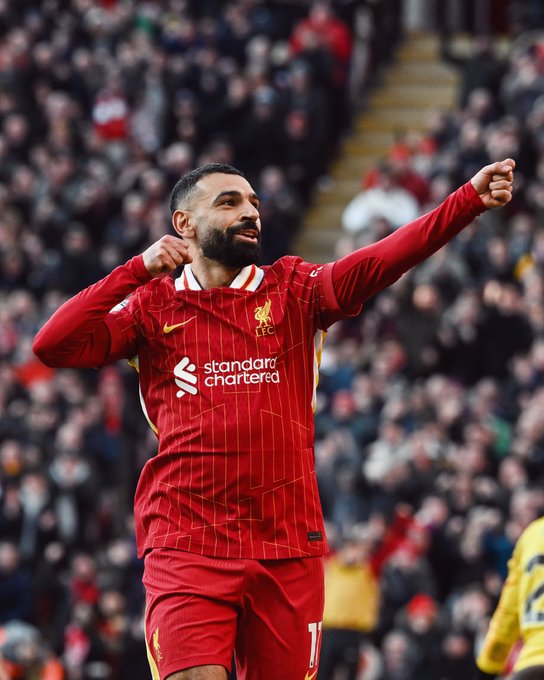 ليفربول يعزز صدارته للدوري الإنجليزي .. وصلاح يصل للهدف الـ 19 1 GiJmFUMWcAAGoae ليفربول يعزز صدارته للدوري الإنجليزي .. وصلاح يصل للهدف الـ 19