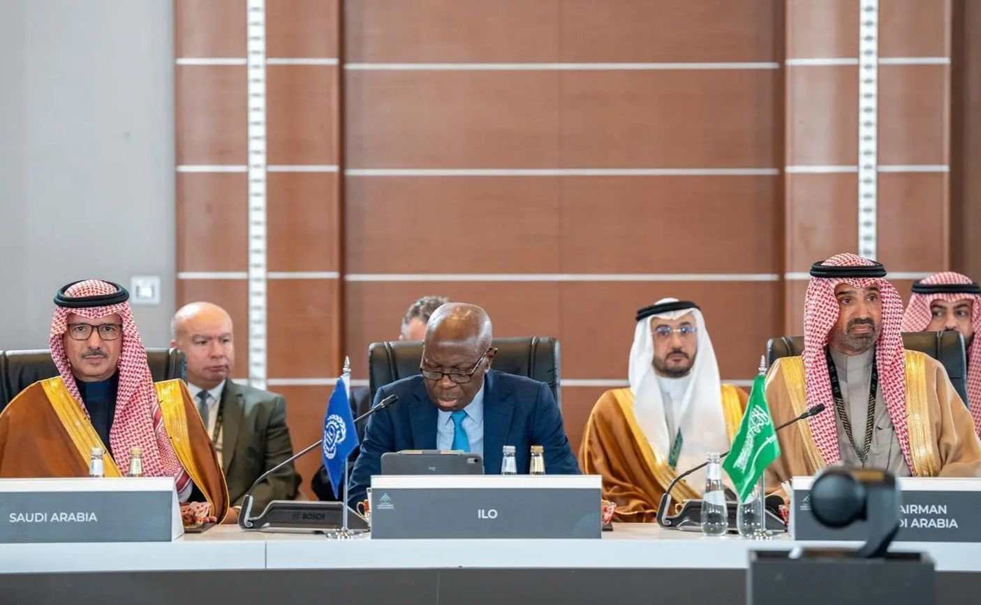 مدير منظمة العمل الدولية يشيد بالدور الريادي للسعودية في قيادة مستقبل سوق العمل العالمي 1 IMG 20250130 WA0019 مدير منظمة العمل الدولية يشيد بالدور الريادي للسعودية في قيادة مستقبل سوق العمل العالمي
