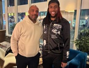 61006ChelleIwobi نيجيريا مدرب المنتخب إيريك شيل يزور إيوبي ونديدي وسيمون قبل تصفيات كأس العالم الحاسمة