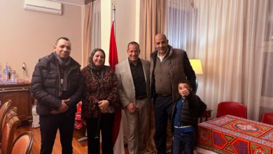 01507dca 4448 41c0 8033 c4a57d75b20f مئات الآلاف يؤدون صلاة عيد الفطر في إيطاليا