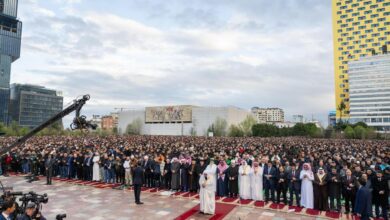 بدعوةٍ من رئيس ألبانيا .. أمين عام رابطة العالم الإسلامي يُلقي خطبةَ عيد الفطر في أكبر جوامع تيرانا ومنطقة البلقان 22 IMG 20250330 WA0031 بدعوةٍ من رئيس ألبانيا .. أمين عام رابطة العالم الإسلامي يُلقي خطبةَ عيد الفطر في أكبر جوامع تيرانا ومنطقة البلقان