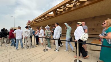 في اليوم الـ 3 للتشغيل التجريبي للتطوير لمنطقة الأهرامات استمرار تدفق السائحين بسهولة ويسر 14 0bd4fa61 f137 4139 b1ed 8a616ed02278 في اليوم الـ 3 للتشغيل التجريبي للتطوير لمنطقة الأهرامات استمرار تدفق السائحين بسهولة ويسر