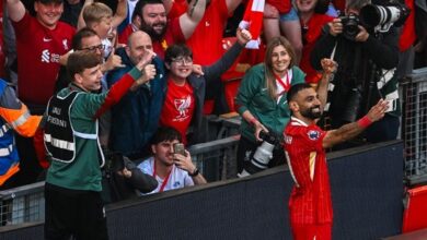 GpjqnaLWMAAiN9a للمرة 20 في تاريخه..  صلاح يقود ليفربول للتتويج بلقب الدوري الإنجليزي