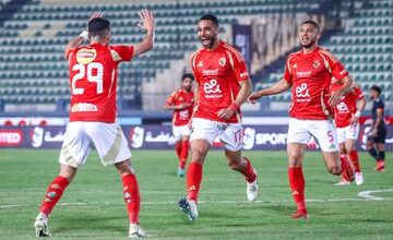 الأهلي يتجاوز أحزان الخروج الأفريقي بثلاثية في مرمي بتروجيت في الدوري 6 GpzlHRrXEAAgnde الأهلي يتجاوز أحزان الخروج الأفريقي بثلاثية في مرمي بتروجيت في الدوري