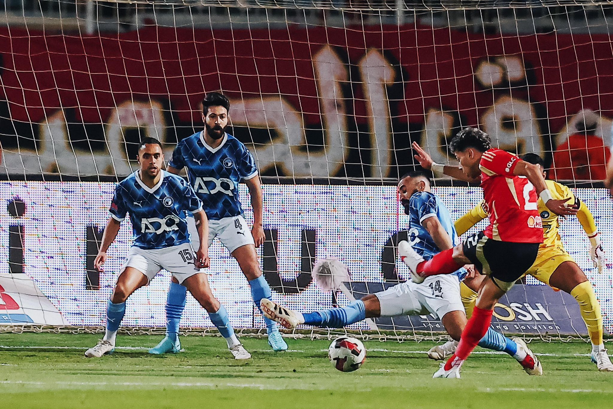 اشتعال الصراع على لقب الدوري بين الأهلي وبيراميدز .. والحسم في الجولة الأخيرة 1 490732267 1222165839277682 7155837622821029759 n اشتعال الصراع على لقب الدوري بين الأهلي وبيراميدز .. والحسم في الجولة الأخيرة