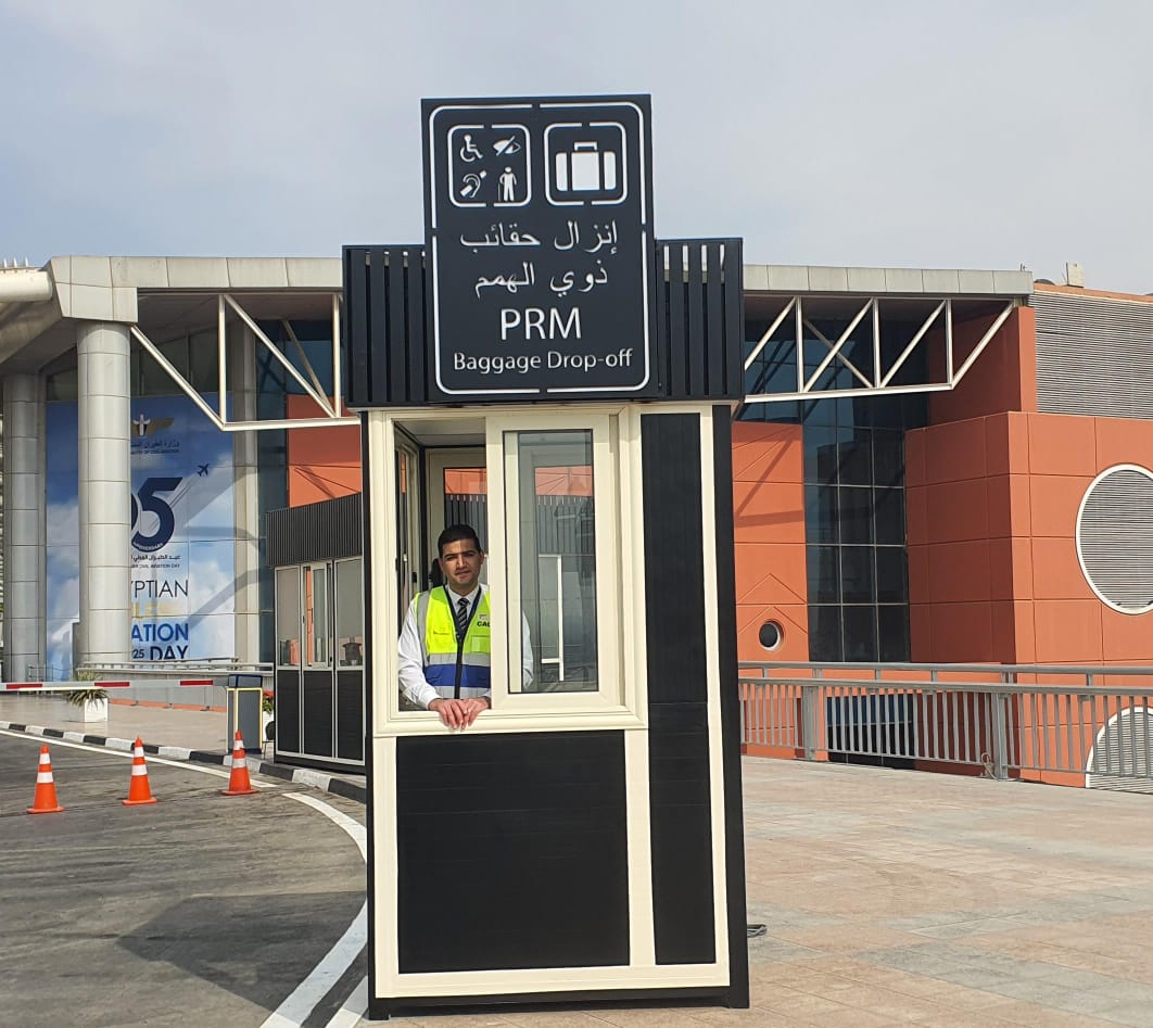 IMG 20250504 WA0003 مطار القاهرة الدولي يُطلق منظومة متكاملة لخدمة ذوي الهمم (PRM) بتعاون مع مصر للطيران