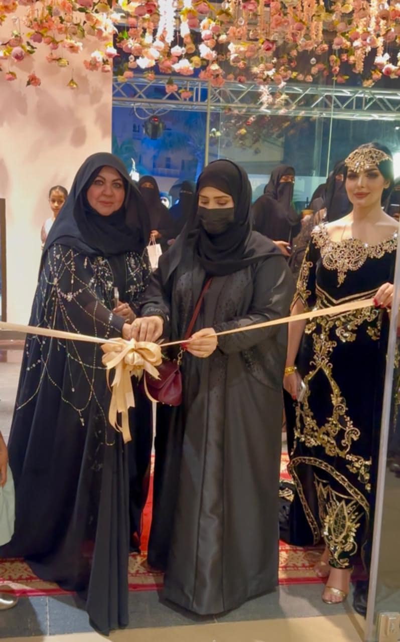 تحت رعاية منى المنصوري.. افتتاح معرض عروس صلالة في سلطنة عمان 1 Messenger creation C9CB39DB D5EF 4635 9CC8 FD9B7CA2685F تحت رعاية منى المنصوري.. افتتاح معرض عروس صلالة في سلطنة عمان