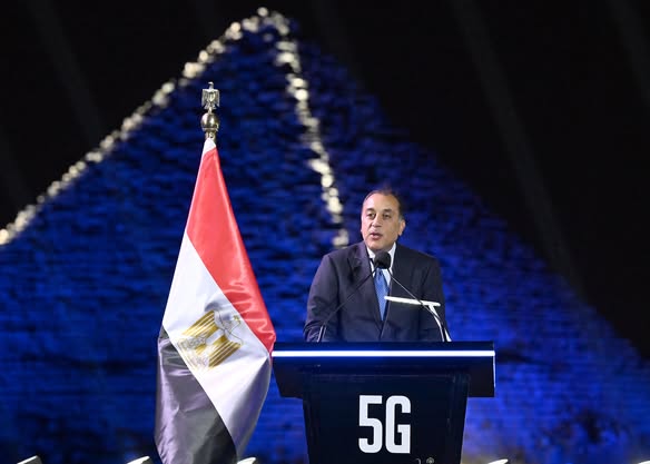 رئيس الوزراء: الدولة المصريةُ بقيادة الرئيس السيسي وضعت رؤية استراتيجيةً واضحة لبناء "مصر الرقمية" 1 504291229 1246232630880488 5609137135781643134 n رئيس الوزراء: الدولة المصريةُ بقيادة الرئيس السيسي وضعت رؤية استراتيجيةً واضحة لبناء "مصر الرقمية"