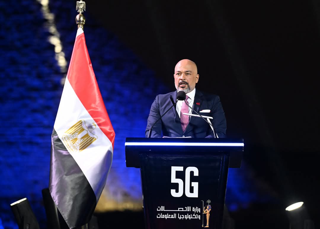 FB IMG 1749061418011 في حضرة أبو الهول و الأهرامات .. مصر تطلق خدمات الجيل الخامس للهاتف المحمول 