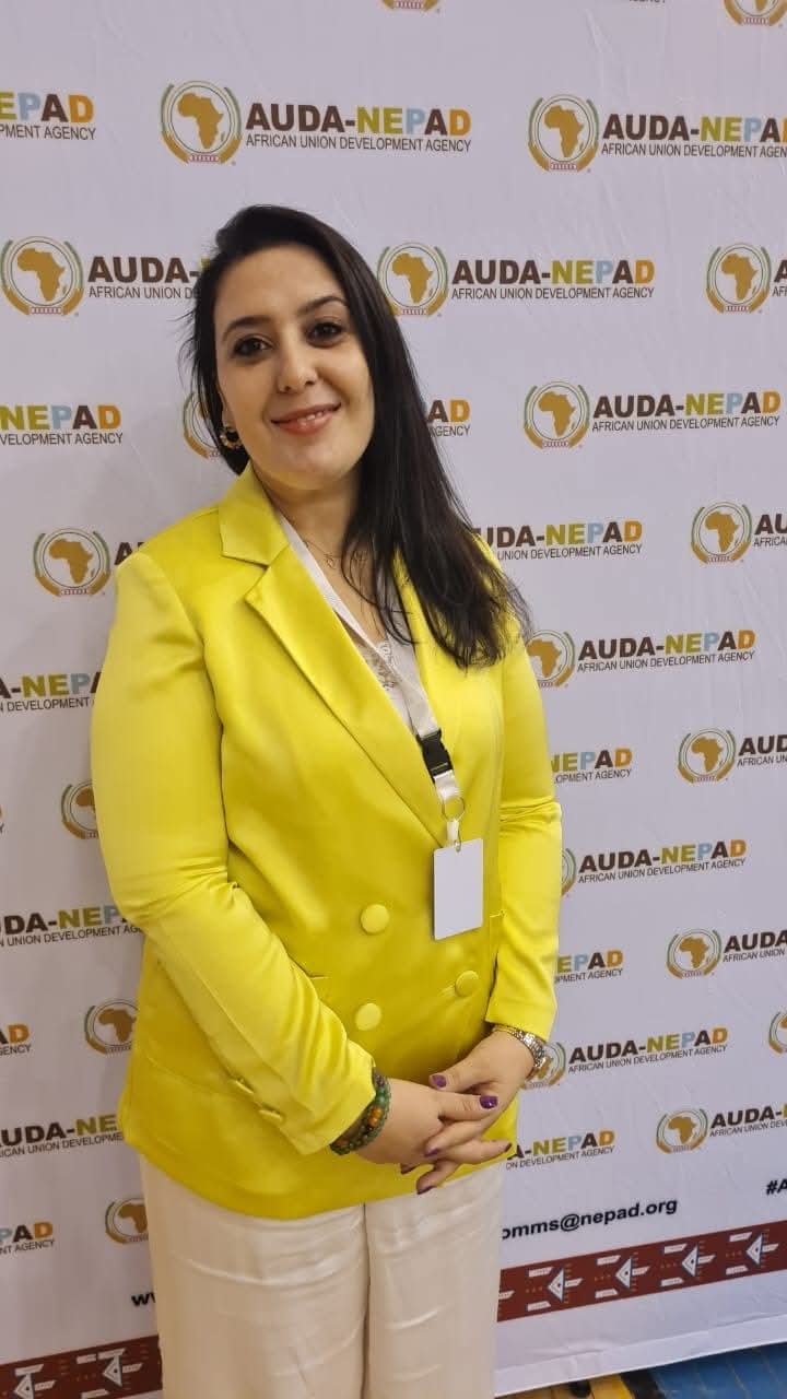 لبنى كروم رئيسة مشاركة لركيزة الاقتصاد في « القائدات الإفريقيات » .. خطوة جديدة نحو التمكين المالي للنساء في إفريقيا 1 FB IMG 1749062708779 لبنى كروم رئيسة مشاركة لركيزة الاقتصاد في « القائدات الإفريقيات » .. خطوة جديدة نحو التمكين المالي للنساء في إفريقيا