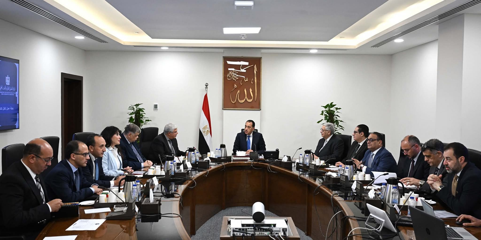 مصر تستعرض نتائج التعاون بين جامعة أكسفورد ومستشفى 500500 لتطوير العلاج الجيني للسرطان 1 FB IMG 1750867306807 مصر تستعرض نتائج التعاون بين جامعة أكسفورد ومستشفى 500500 لتطوير العلاج الجيني للسرطان