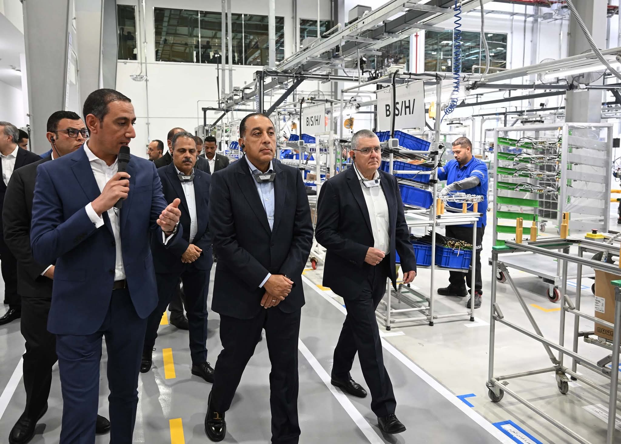 FB IMG 1751115835555 رئيس الوزراء المصري يدشن أول مصنع لشركة BSH المالكة للعلامة التجارية "Bosch" في مصر وأفريقيا
