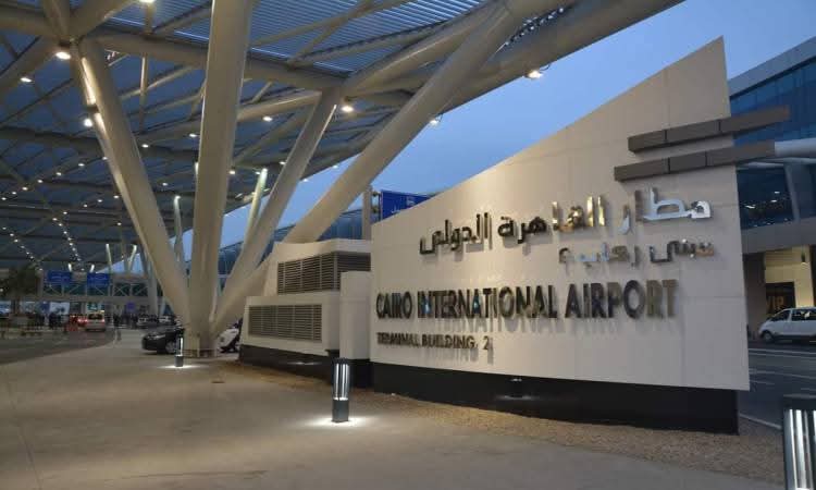 « ثعابين وعقارب » .. الكشف عن تفاصيل أغرب محاولة تهريب عبر مطار القاهرة الدولي 1 FB IMG 1751278057727 « ثعابين وعقارب » .. الكشف عن تفاصيل أغرب محاولة تهريب عبر مطار القاهرة الدولي
