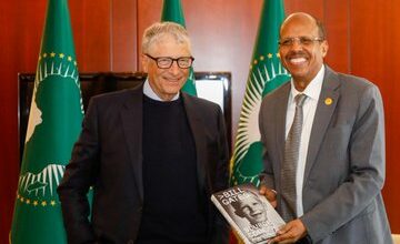 تفاصيل تبرع بيل جيتس بـ 200 مليار دولار لتحسين الصحة والتعليم في إفريقيا 6 GsbkfkbW0AAm9wX تفاصيل تبرع بيل جيتس بـ 200 مليار دولار لتحسين الصحة والتعليم في إفريقيا