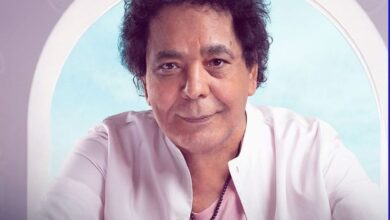 " ملامحنا" للكينج محمد منير .. تتصدر بصوت لم يخذلنا ويحلق عاليا 6 f828090c 3b40 49f8 932f 7d87573c5319 " ملامحنا" للكينج محمد منير .. تتصدر بصوت لم يخذلنا ويحلق عاليا