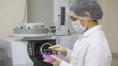 هل يعود خطر كورونا من جديد ؟ .." الصحة العالمية " تحذر من ظهور متحور جديد يرفع حالات الإصابة عالميًا 12 loading autosampler at the lab هل يعود خطر كورونا من جديد ؟ .." الصحة العالمية " تحذر من ظهور متحور جديد يرفع حالات الإصابة عالميًا