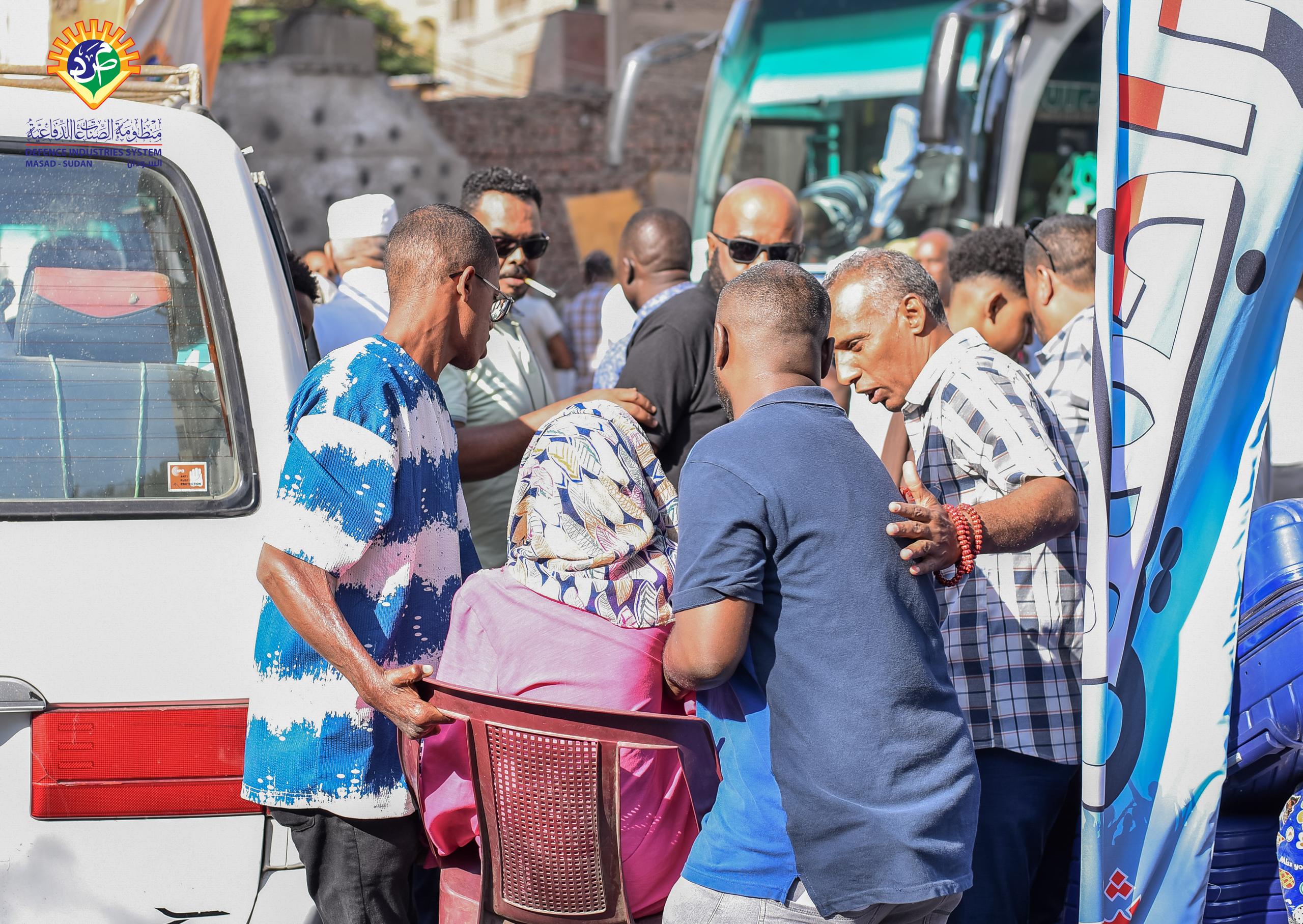 1000439129 علي مدي يومين .. «العودة الطوعية» تنظم تفويج 1800 سوداني : تفاصيل جديدة عن الرحلات المجانية وشروط التسجيل