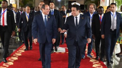 الرئيس السيسي يبحث مع عدد من القادة الأفارقة سبل دفع جهود التنمية وحفظ السلم والأمن بأفريقيا 5 517405385 1293659485456110 1468847093177900051 n الرئيس السيسي يبحث مع عدد من القادة الأفارقة سبل دفع جهود التنمية وحفظ السلم والأمن بأفريقيا