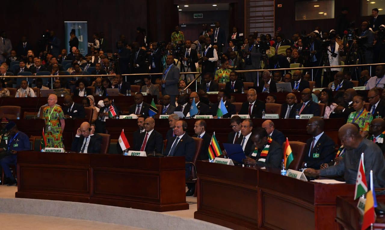 518674304 1293642648791127 5928890456774059919 n الرئيس السيسي يستعرض جهود مصر لتعزيز السلم بالقارة الإفريقية