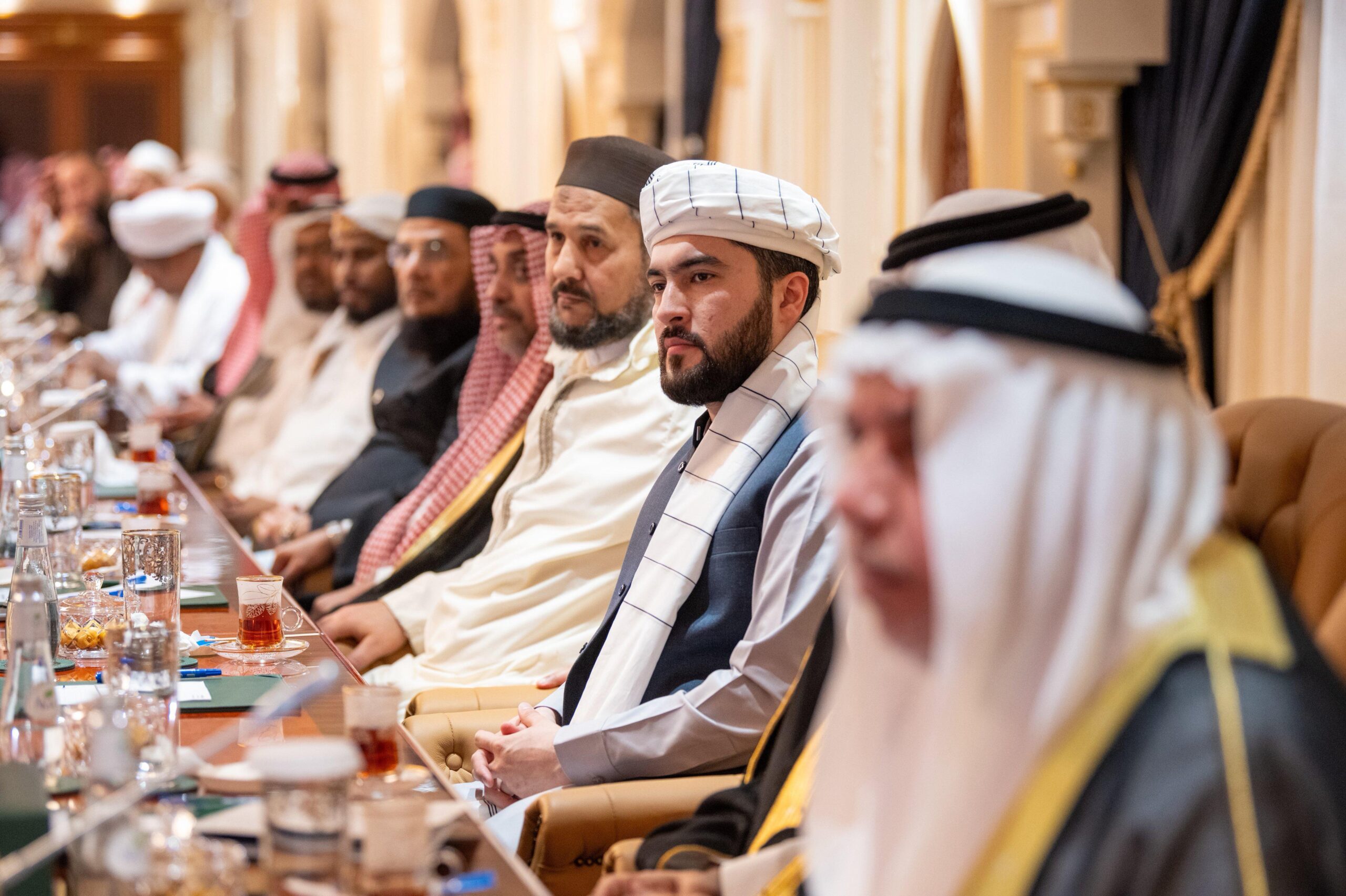 6991aca8 f0dc 4ec8 bb15 6868e6442199 scaled الدكتور العيسى يُطلق المجموعة الأولى من المصاحف المُرتّلة لرابطة العالم الإسلامي