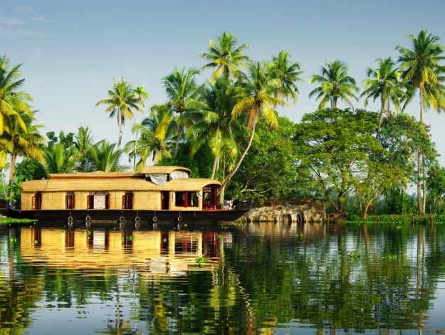 Alleppey 1 غانا تتألق سياحياً: 4.8 مليار دولار و1.3 مليون زائر في 2024