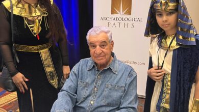 زاهي حواس يكشف أسرار الحضارة المصرية في شيكاغو: اكتشافات أثرية في الاقصر وسقارة 7 IMG 20250701 WA0029 زاهي حواس يكشف أسرار الحضارة المصرية في شيكاغو: اكتشافات أثرية في الاقصر وسقارة