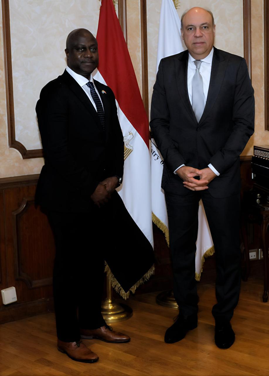 مصر و سيراليون تبحثان آفاق التعاون المشترك في مجالات الطيران المدنى . 1 IMG 20250712 WA0010 مصر و سيراليون تبحثان آفاق التعاون المشترك في مجالات الطيران المدنى .