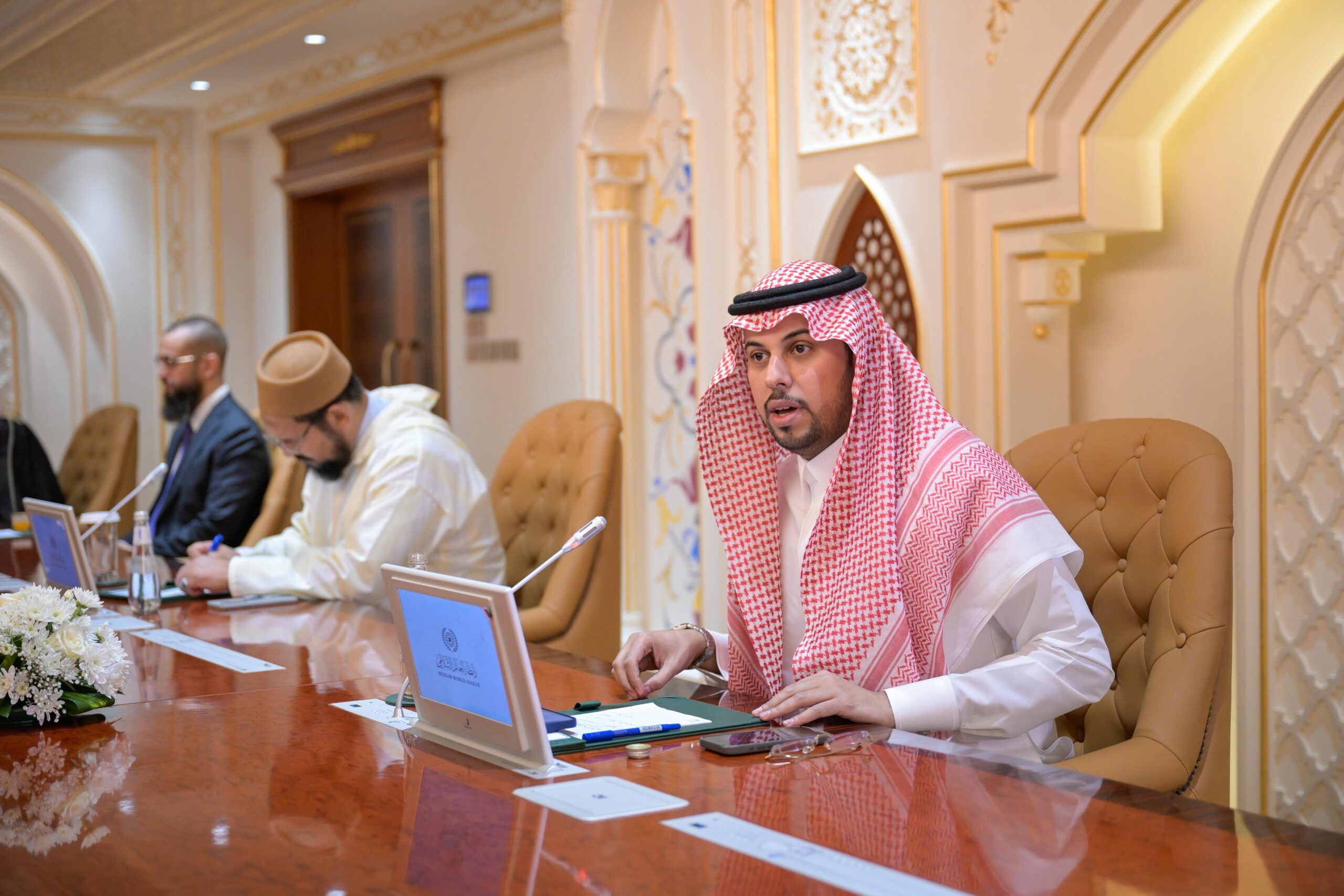 IMG 20250713 WA0015 scaled أمين رابطة العالم الإسلامي يُدشّن الخطة الاستراتيجية "المطورة" والحوكمة "المُحَدَّثة" للرابطة