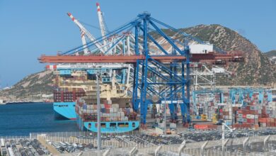 « طنجة » أكبر ميناء للحاويات في إفريقيا ويستعد لتوسعة ضخمة بقيمة 500 مليون دولار 9 Porte conteneurs Maersk Congo Tanger med « طنجة » أكبر ميناء للحاويات في إفريقيا ويستعد لتوسعة ضخمة بقيمة 500 مليون دولار