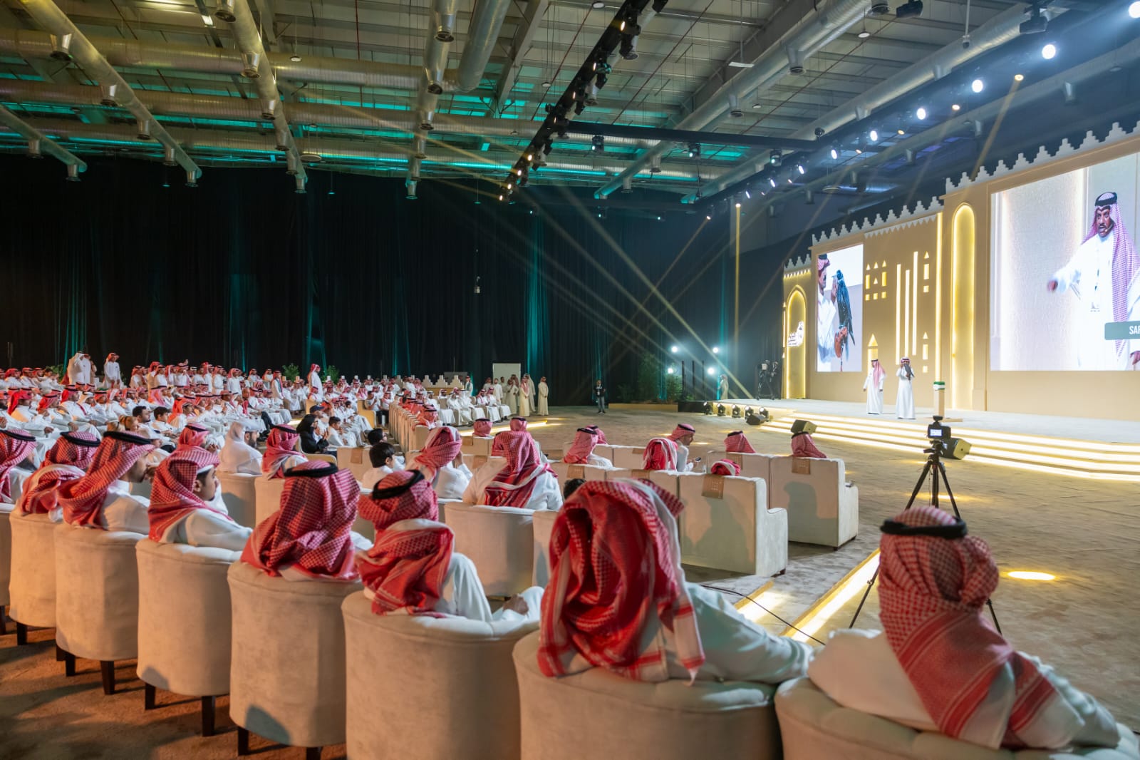 d44b5994 08fd 4d38 8c8d 68662f032f02 السعودية .. 5 أغسطس انطلاق المزاد الدولي لمزارع إنتاج الصقور