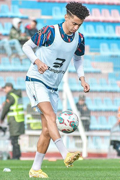 رسمياً... الوداد المغربي يتعاقد مع اللاعب عبدالغفور العميرات لاعب أوليمبيك أسفي 1 الوداد المغربي