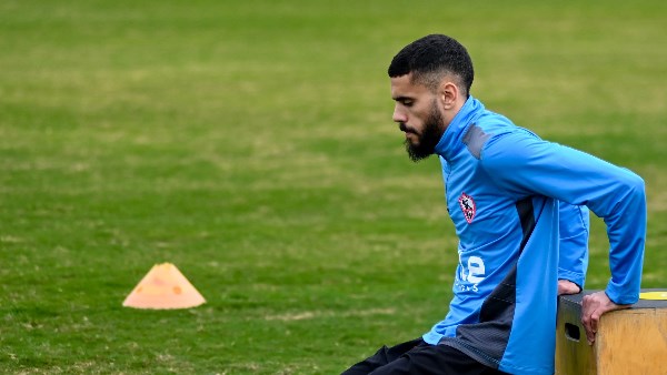 17351009229755202502030752385238 محمود بنتايج يستعد لمواجهة المقاولون العرب
