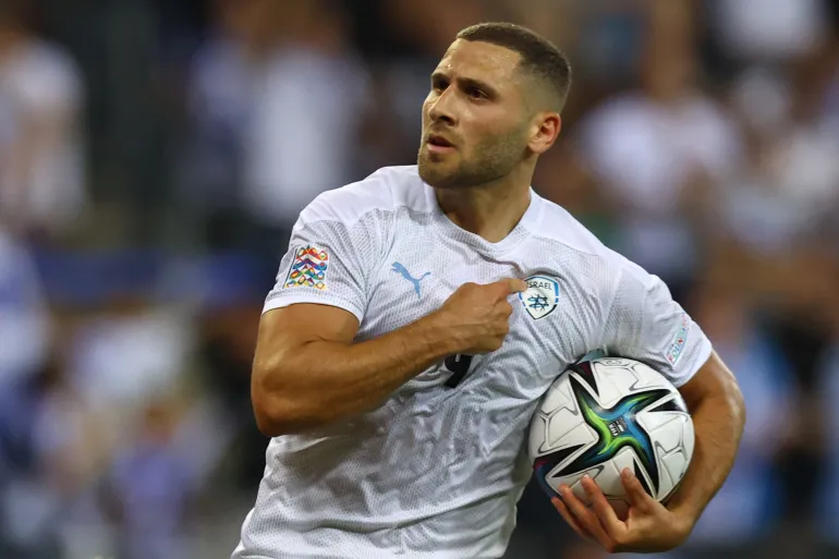 2022 06 02T203142Z 1270650399 UP1EI621L0REV RTRMADP 3 SOCCER UEFANATIONS ISR ICE REPORT 1754406498 ضغط جماهيري يُجبر نادي ألماني على إلغاء تعاقد مع لاعب إسرائيلي 