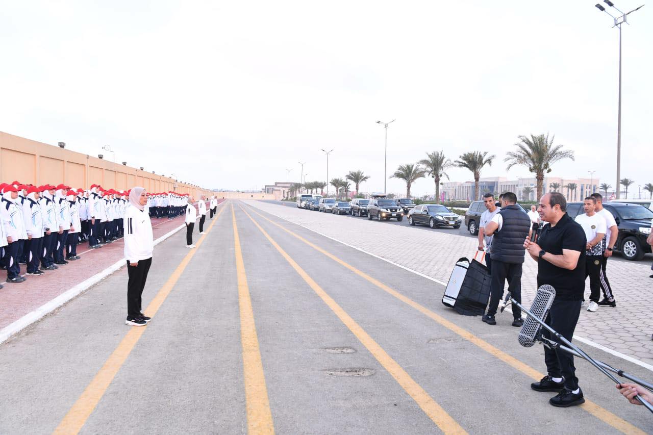 528248968 1311851720303553 5490588018764529726 n الرئيس السيسي يجري زيارة تفقدية إلى الأكاديمية العسكرية.. ويؤكد: مصر تنعم باستقرار داخلي