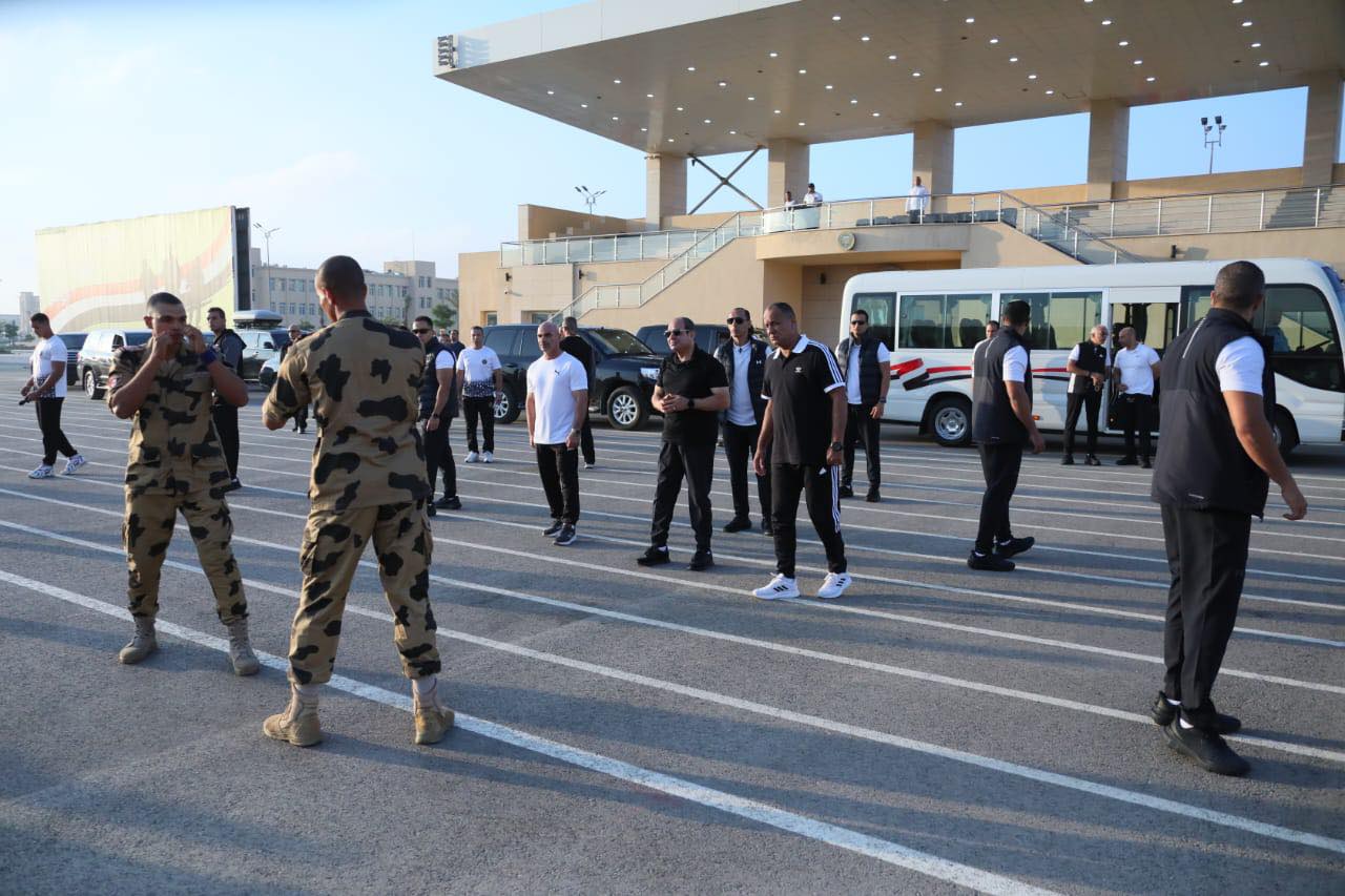 528585125 1311851506970241 2479608163124320997 n الرئيس السيسي يجري زيارة تفقدية إلى الأكاديمية العسكرية.. ويؤكد: مصر تنعم باستقرار داخلي