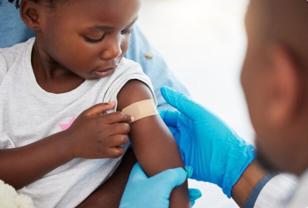 Africa CDC Applauds First Ever Malaria Treatment for Infants Under 5 kg 1024x690 1 اختراق طبي في إفريقيا: اعتماد أول علاج لـ " الملاريا " مخصص للرضع
