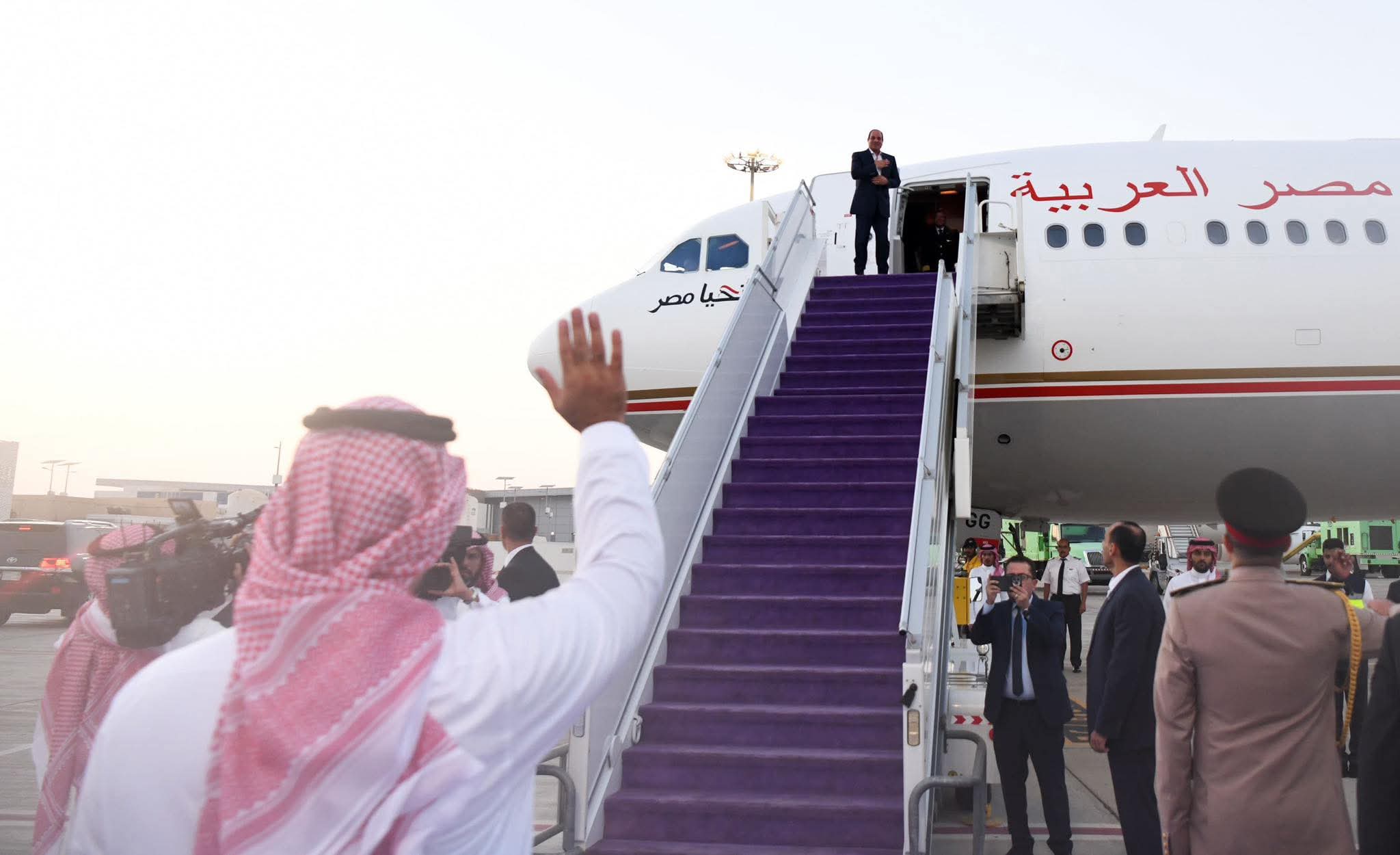 FB IMG 1755798779121 الرئيس السيسي وولي عهد السعودية يشددان على ضرورة الإسراع في إدخال المساعدات الإنسانية إلى قطاع غزة دون عوائق