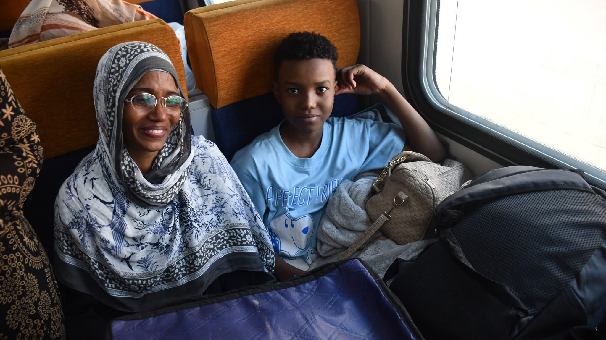 FB IMG 1756312694411 « علي دقات الدفوف » .. 1300 مواطن سوداني يغادرون مصر إلي السودان علي متن ثامن قطارات العودة الطوعية